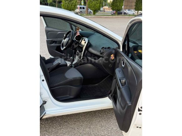 Sahibinden Renault Clio 1.5 dCi Icon 2015 Model 