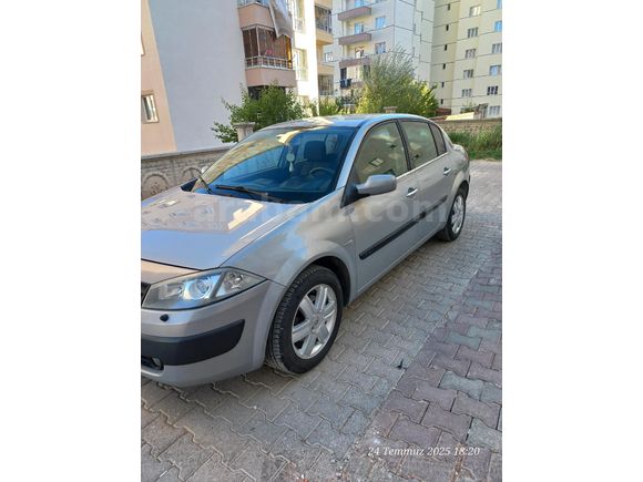 Sahibinden Renault Megane 1.6 Dynamique 2006 Model