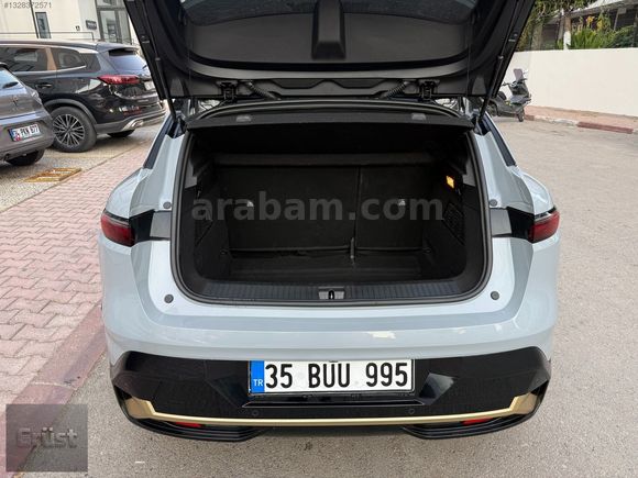 2023 RENAULT MEGANE E-TECH İCONİC EV60 GARANTİLİ