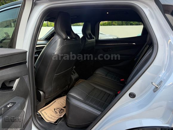 2023 RENAULT MEGANE E-TECH İCONİC EV60 GARANTİLİ