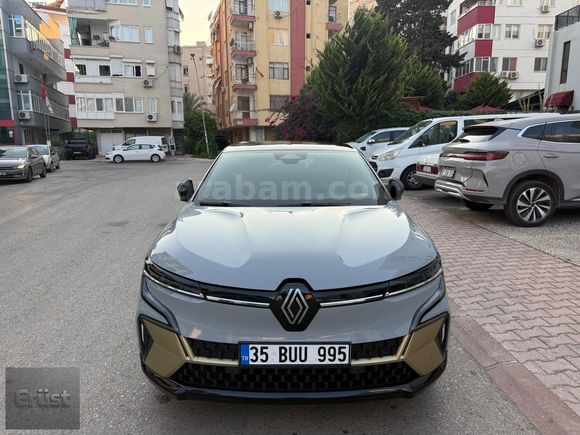 2023 RENAULT MEGANE E-TECH İCONİC EV60 GARANTİLİ