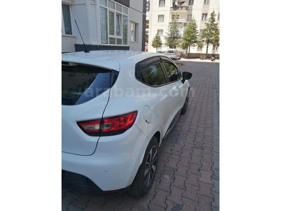 Sahibinden Renault Clio 1.2 Joy 2014 Model  229.000 km Beyaz