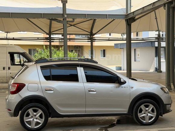Sahibinden Dacia Sandero 1.5 dCi Stepway 2014 Model 