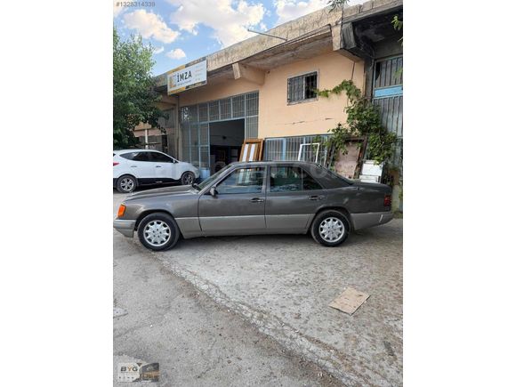 BYG AUTO'DAN MERCEDES-BENZ 250D