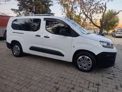 ORJİNAL 137 BİN KİLOMETREDE 1.5 PANELVAN UZUN ŞASE MASRAFSIZ