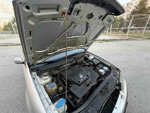 Galeriden Skoda Octavia 1.6 GLX 2000 Model Konya