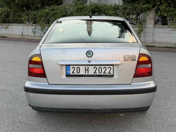Galeriden Skoda Octavia 1.6 GLX 2000 Model Konya