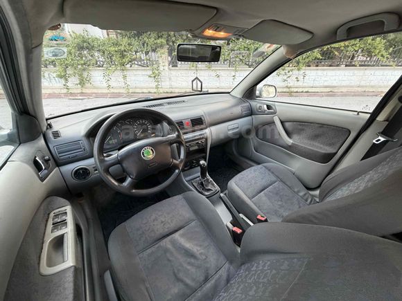 Galeriden Skoda Octavia 1.6 GLX 2000 Model Konya