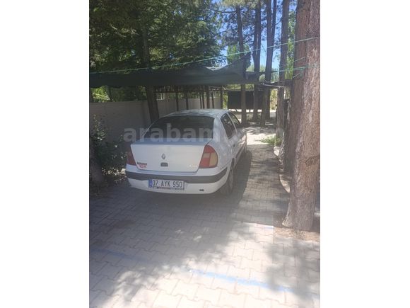 Sahibinden Renault Clio 1.5 dCi Alize 2004 Model  465.000 km Beyaz