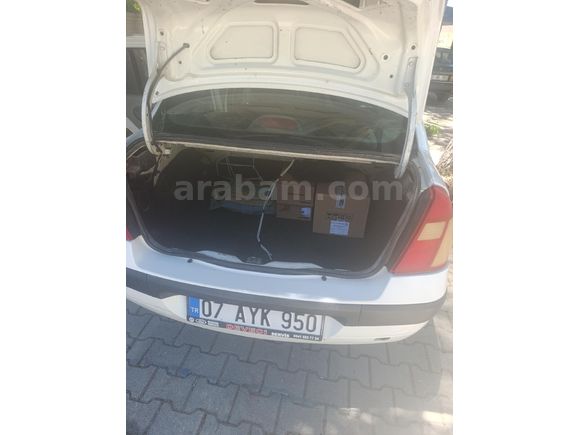 Sahibinden Renault Clio 1.5 dCi Alize 2004 Model  465.000 km Beyaz