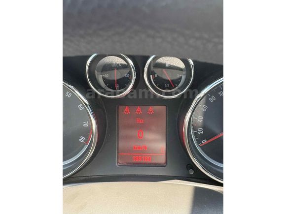Sahibinden Opel Insignia 1.6 T Edition 2011 Model 