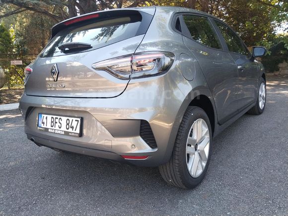 Sahibinden Renault Clio 1.0 TCe Evolution 2026 Model