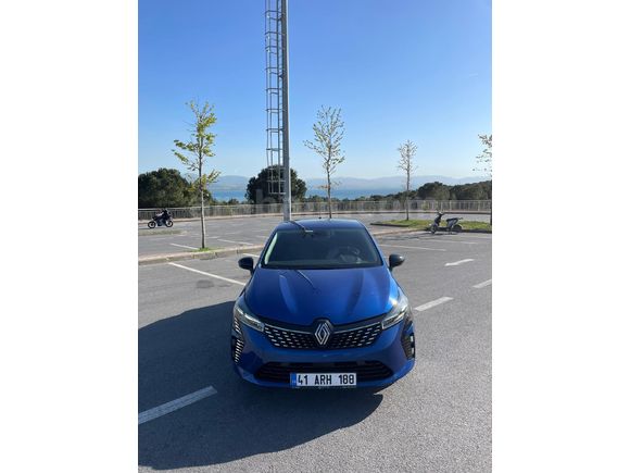 Sahibinden Renault Clio 1.0 TCe Evolution 2023 Model