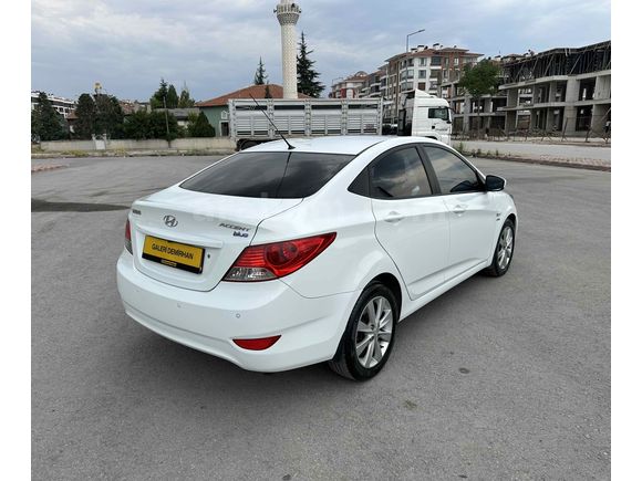 Galeriden Hyundai Accent Blue 1.6 CRDI Mode Plus 2013 Model Konya