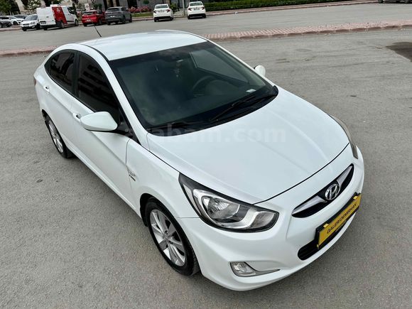 Galeriden Hyundai Accent Blue 1.6 CRDI Mode Plus 2013 Model Konya