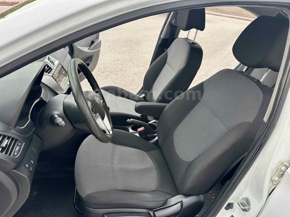 Galeriden Hyundai Accent Blue 1.6 CRDI Mode Plus 2013 Model Konya