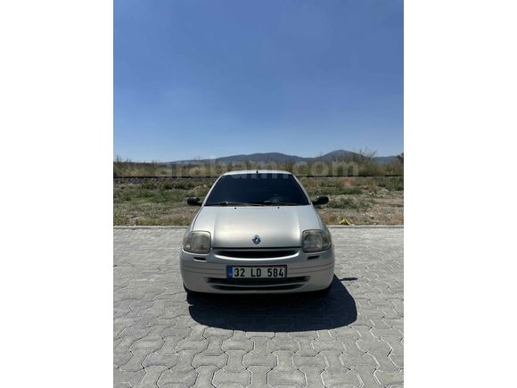 Sahibinden Renault Clio 1.4 RNA 2000 Model 