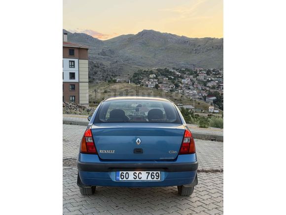 Sahibinden Renault Clio 1.5 dCi Expression 2002 Model 