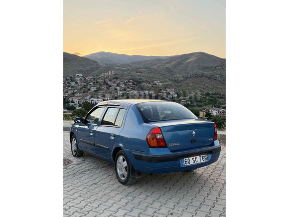Sahibinden Renault Clio 1.5 dCi Expression 2002 Model 