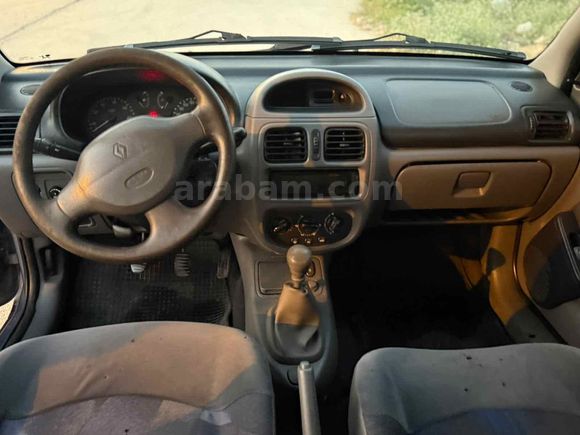 Sahibinden Renault Clio 1.4 RN 2001 Model 