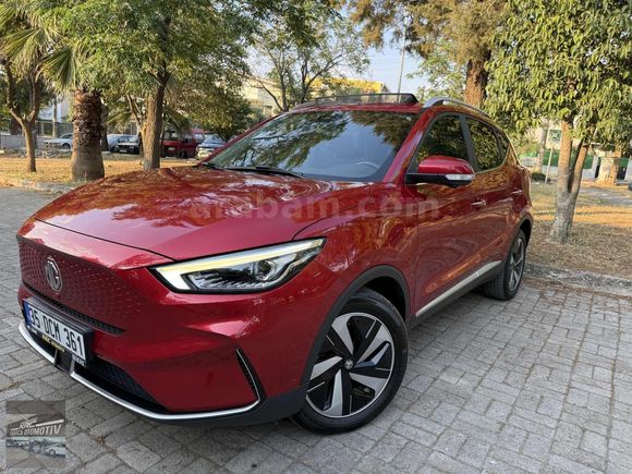 2023 ÇIKIŞL MG ZS EV LUXURY SERVİS BAKIMLIDI HATASIZ KM 79 BİNDE