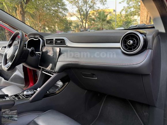 2023 ÇIKIŞL MG ZS EV LUXURY SERVİS BAKIMLIDI HATASIZ KM 79 BİNDE