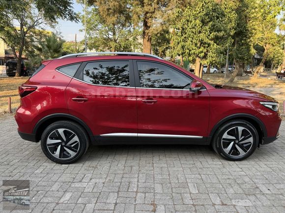 2023 ÇIKIŞL MG ZS EV LUXURY SERVİS BAKIMLIDI HATASIZ KM 79 BİNDE