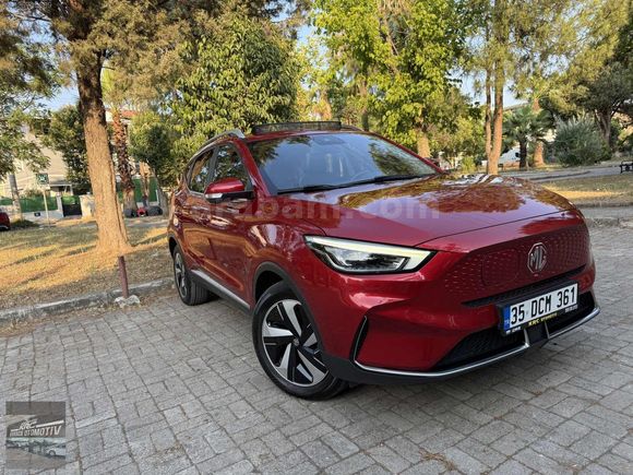 2023 ÇIKIŞL MG ZS EV LUXURY SERVİS BAKIMLIDI HATASIZ KM 79 BİNDE