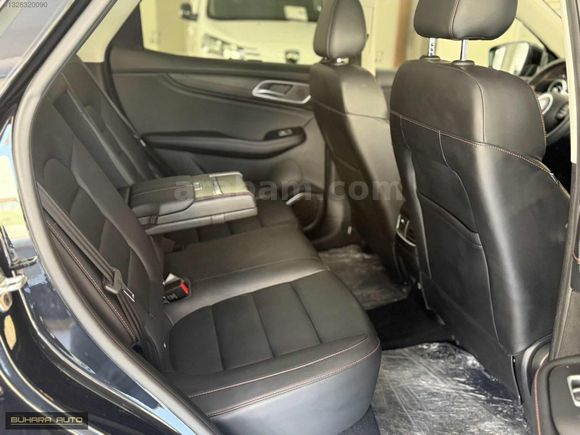 BUHARA AUTO'DAN 2023 MG HS YETKİLİ SERVİS BAKIMLI 19.000 KM'DE