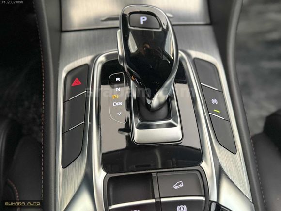 BUHARA AUTO'DAN 2023 MG HS YETKİLİ SERVİS BAKIMLI 19.000 KM'DE