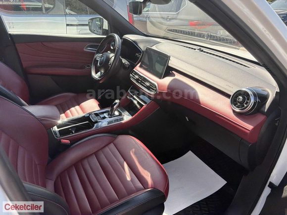 SUZUKİ & MG BAYİİNDEN MG HS LUXRY