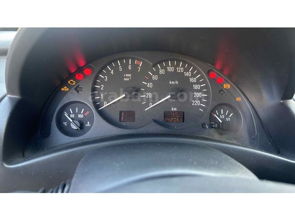 Sahibinden Opel Corsa 1.4 Elegance 2003 Model 