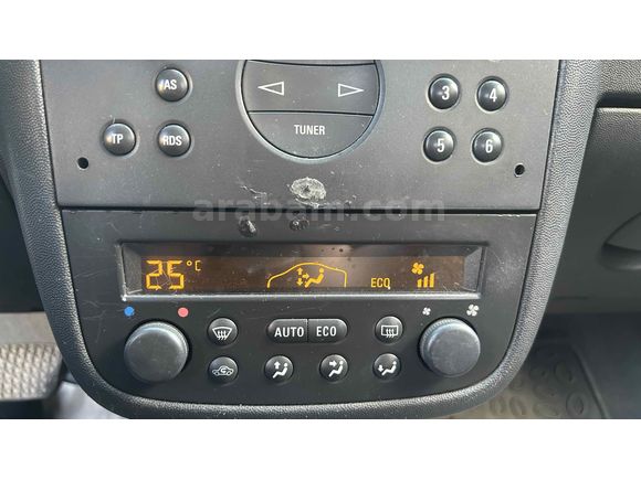 Sahibinden Opel Corsa 1.4 Elegance 2003 Model 
