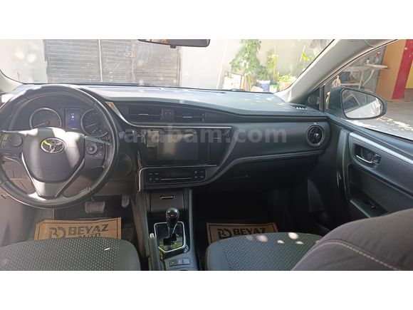 Sahibinden Toyota Corolla 1.4 D-4D Touch 2018 Model