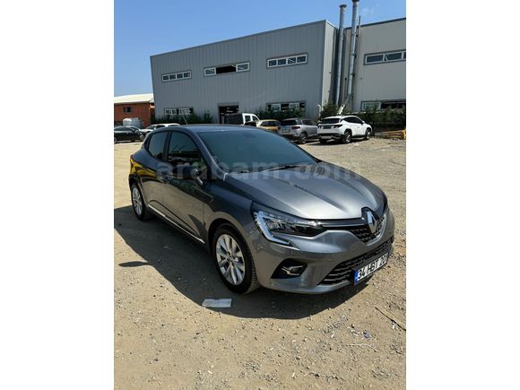 Sahibinden Renault Clio 1.0 TCe Touch 2023 Model