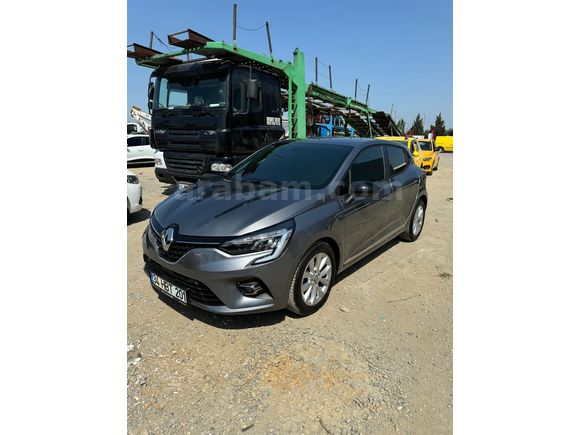 Sahibinden Renault Clio 1.0 TCe Touch 2023 Model