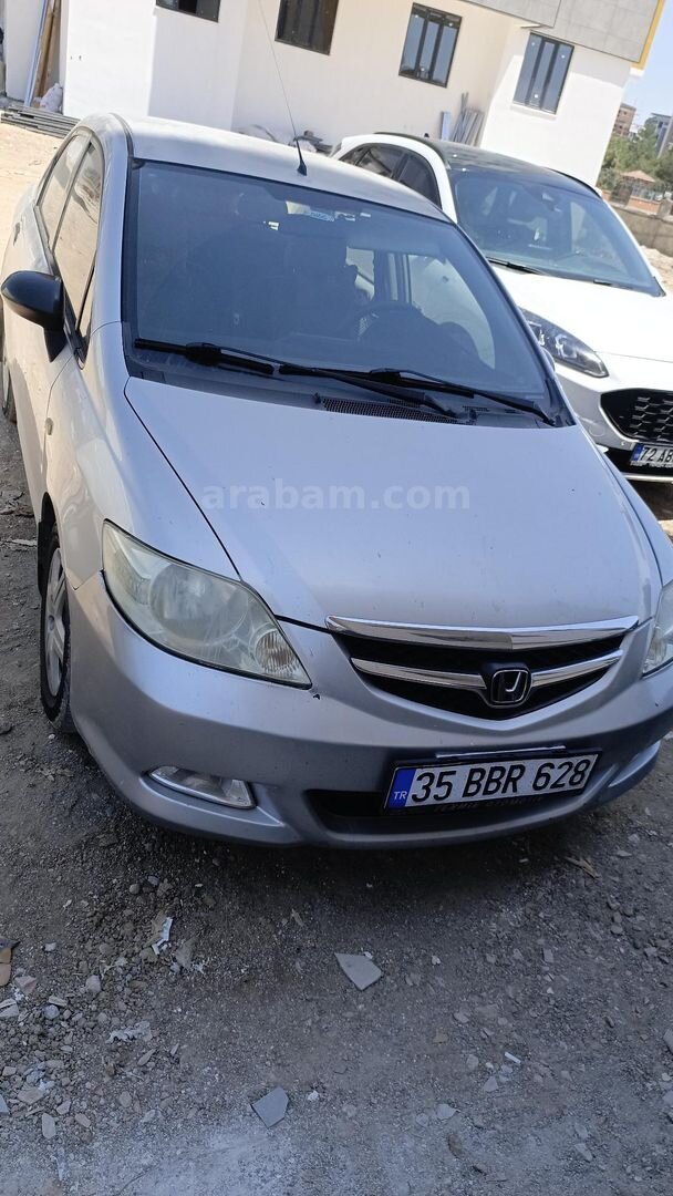 Sahibinden Honda City 1.4 Comfort 2006 Model 356.000 km Gri (Gümüş) 7