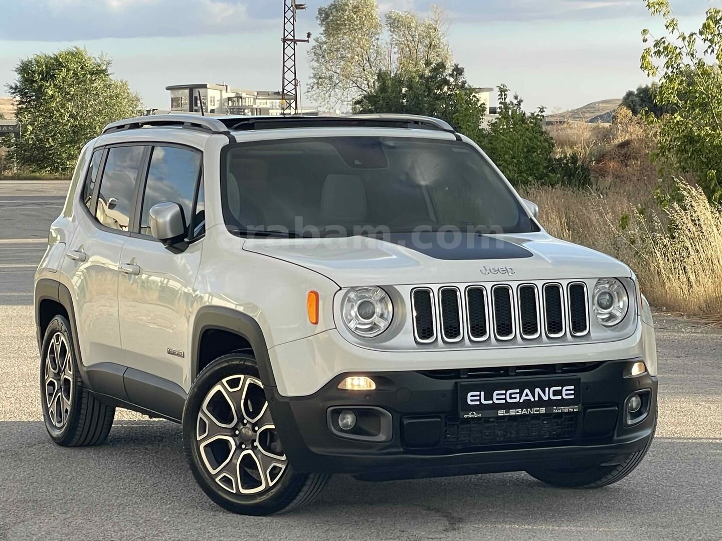 Galeriden Jeep Renegade 1.4 MultiAir Limited 2016 Model Ankara 165.000 km Beyaz 7