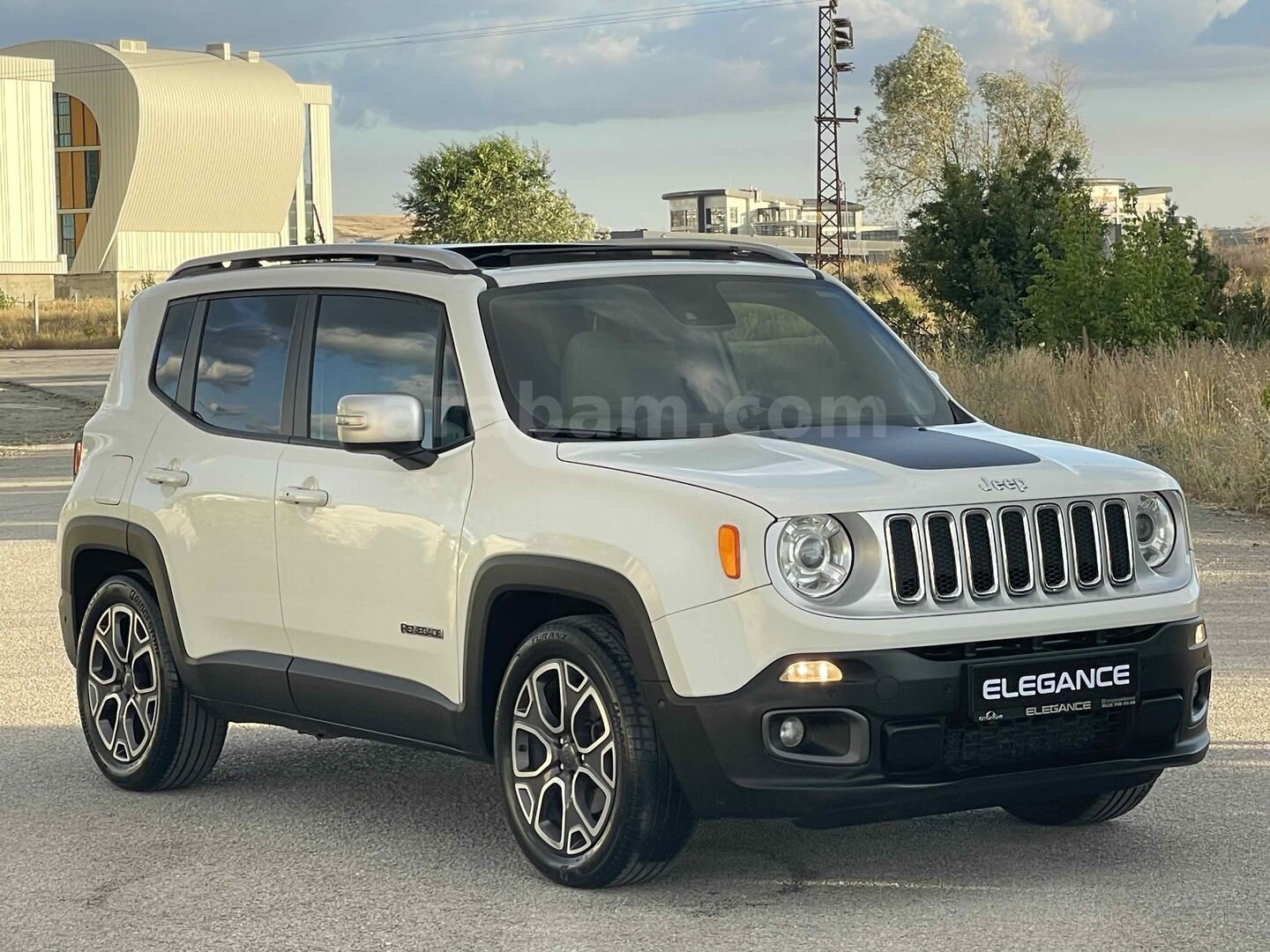 Galeriden Jeep Renegade 1.4 MultiAir Limited 2016 Model Ankara 165.000 km Beyaz 6