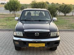 2005-Mazda 2.500 dizel-Klimalı.