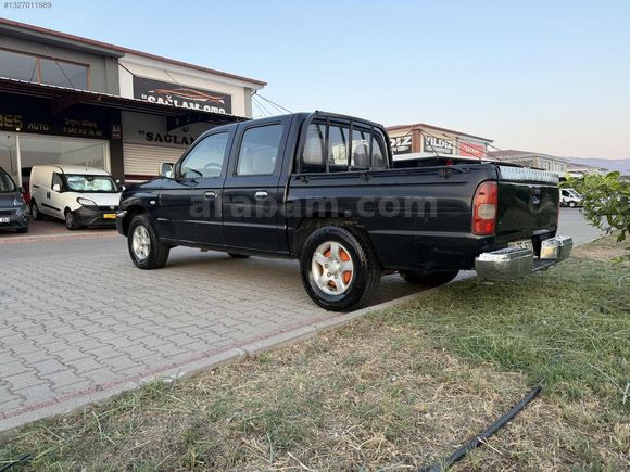2005-Mazda 2.500 dizel-Klimalı.