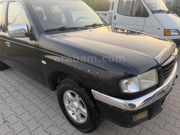 2005-Mazda 2.500 dizel-Klimalı.