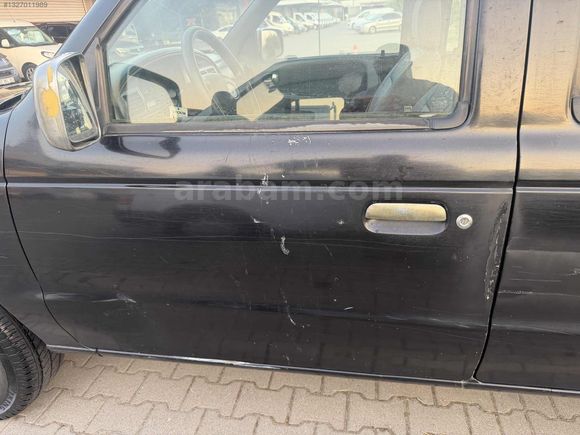 2005-Mazda 2.500 dizel-Klimalı.