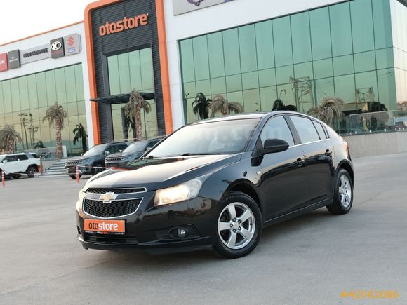 OTOSTORE'DAN Cruze HB 1.6 LT Plus MANUEL LPG'Lİ 2012