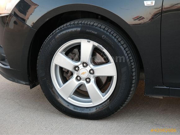 OTOSTORE'DAN Cruze HB 1.6 LT Plus MANUEL LPG'Lİ 2012