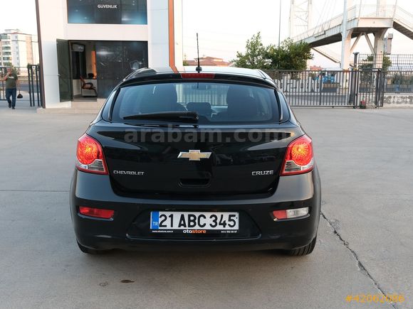 OTOSTORE'DAN Cruze HB 1.6 LT Plus MANUEL LPG'Lİ 2012