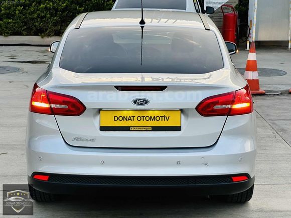 İLK SAHİBİNDEN 2015 MODEL 80 BİN KM DE 1.6 OTOMATİK TİTANİUM
