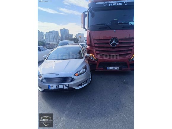 İLK SAHİBİNDEN 2015 MODEL 80 BİN KM DE 1.6 OTOMATİK TİTANİUM