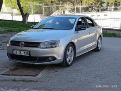 Sahibinden Volkswagen Jetta 1.2 TSi Comfortline 2012 Model  197.000 km Gri (Gümüş)