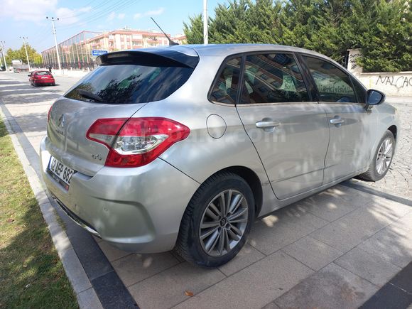 Sahibinden Citroen C4 1.6 VTI Confort 2011 Model